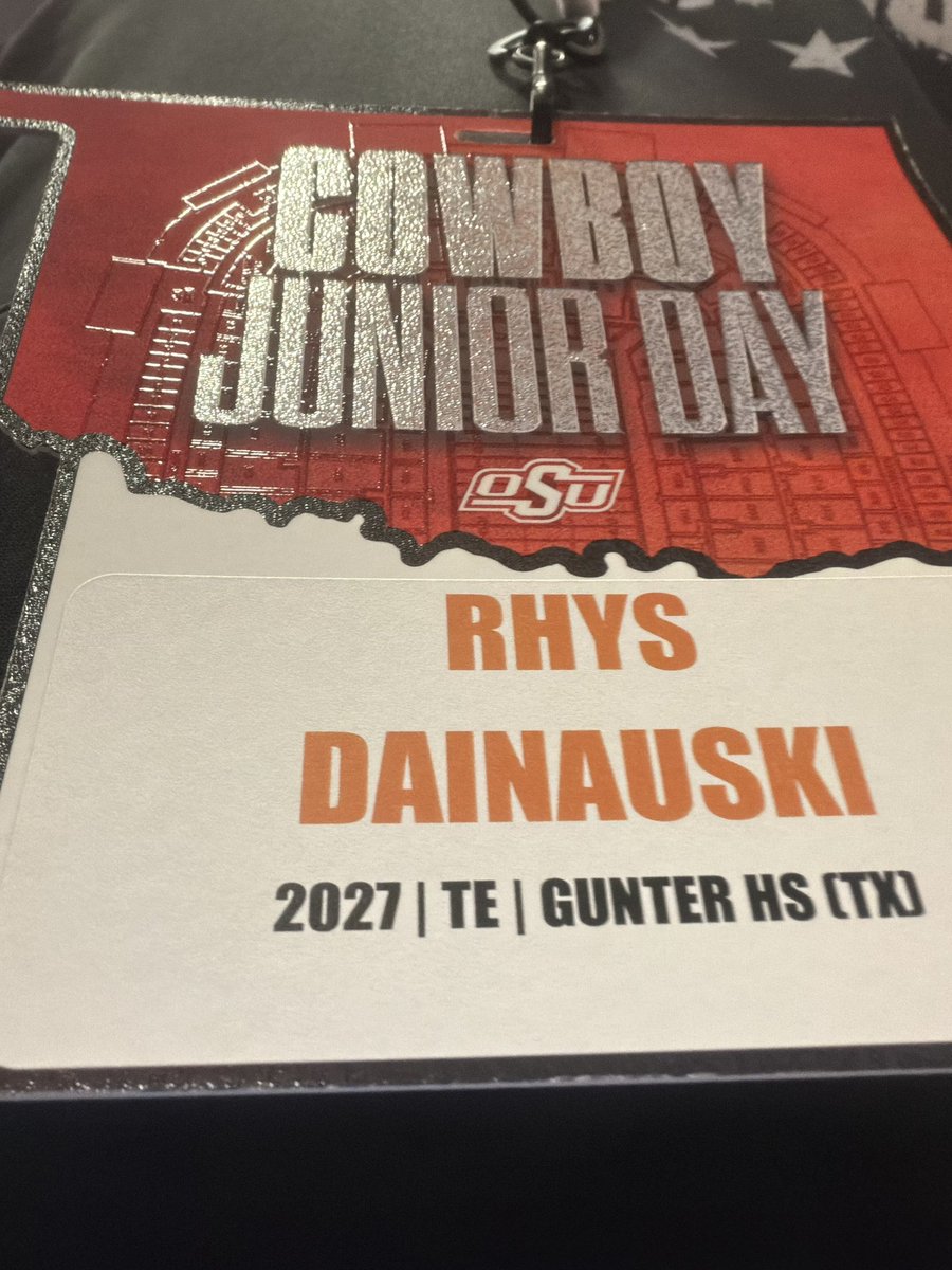 Rhys Dainauski - 6'4, 230lb TE 2027 tweet media