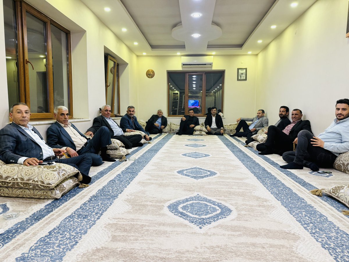 mrtozyavuz63's tweet photo. 📍Harran / #Minare Köyündeyiz, Kirvem Mehmet Ali Ardan’ın Misafiri Olduk. Dostlarla Gönülden Muhabbet Ettik. https://t.co/BJY2825dTh