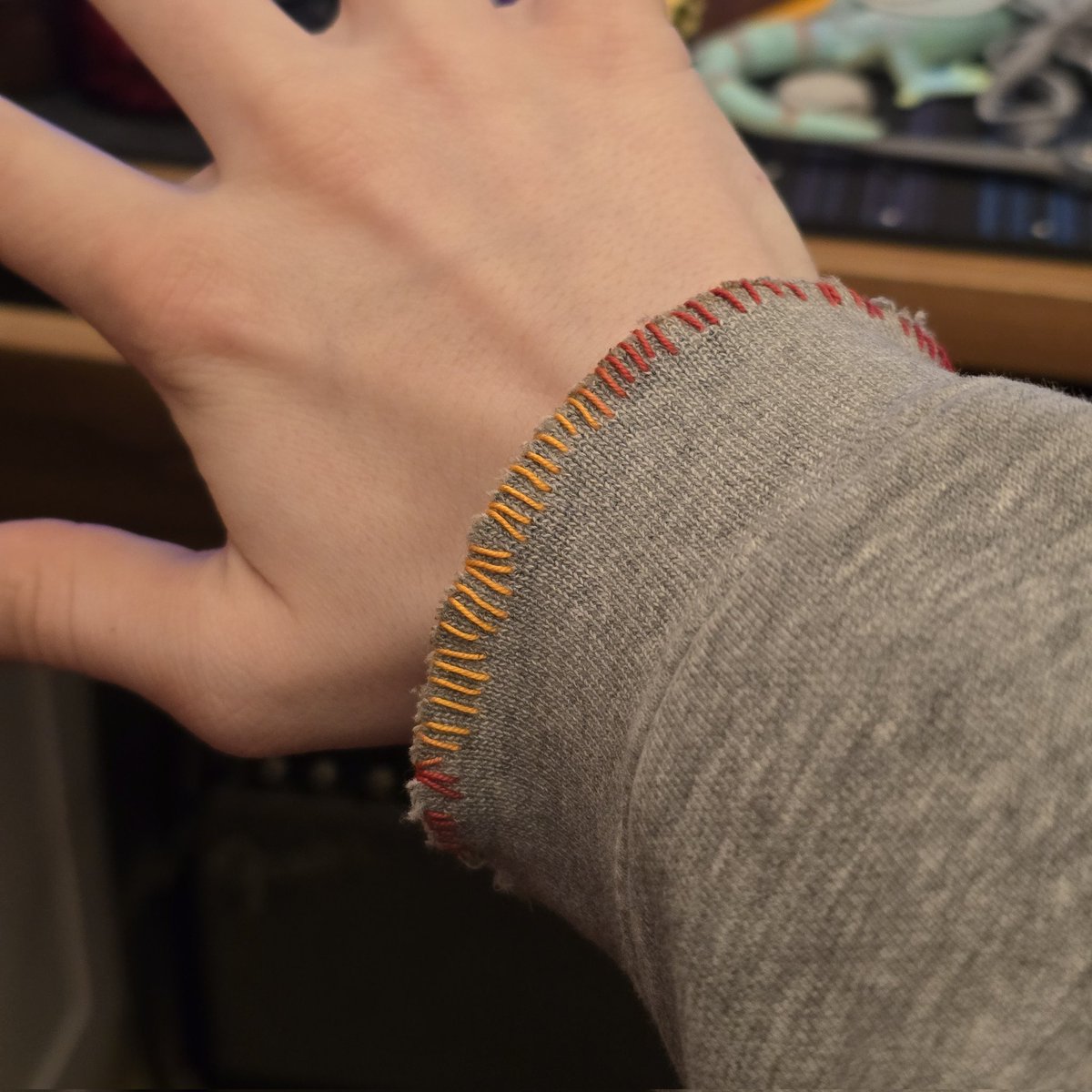 horselizard_'s tweet photo. if your friendgroup isnt sustainably mending clothes in a way that makes them unique and personal then you need a new friendgroup!!!! fuck fast fashion https://t.co/ZhgsZES3fz