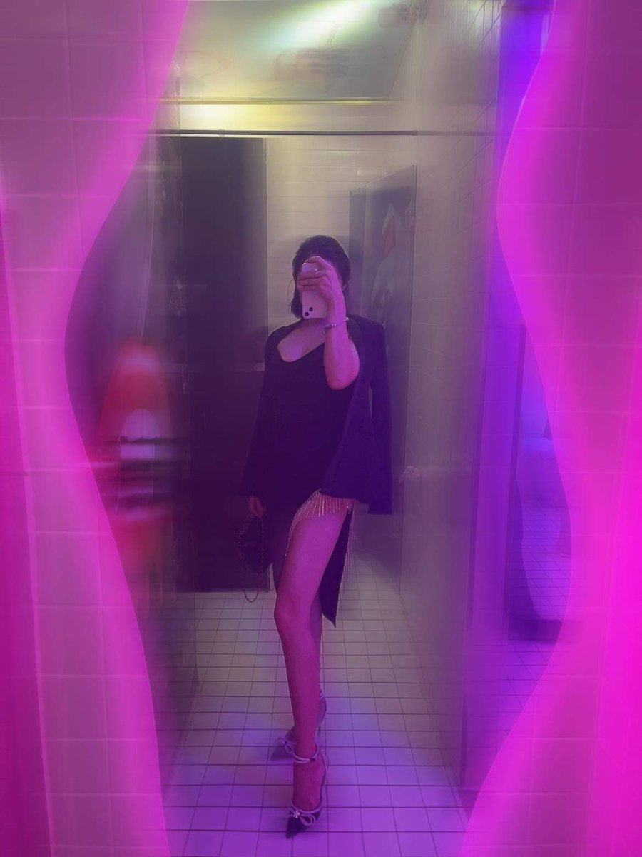 VC NguyenLe tweet media