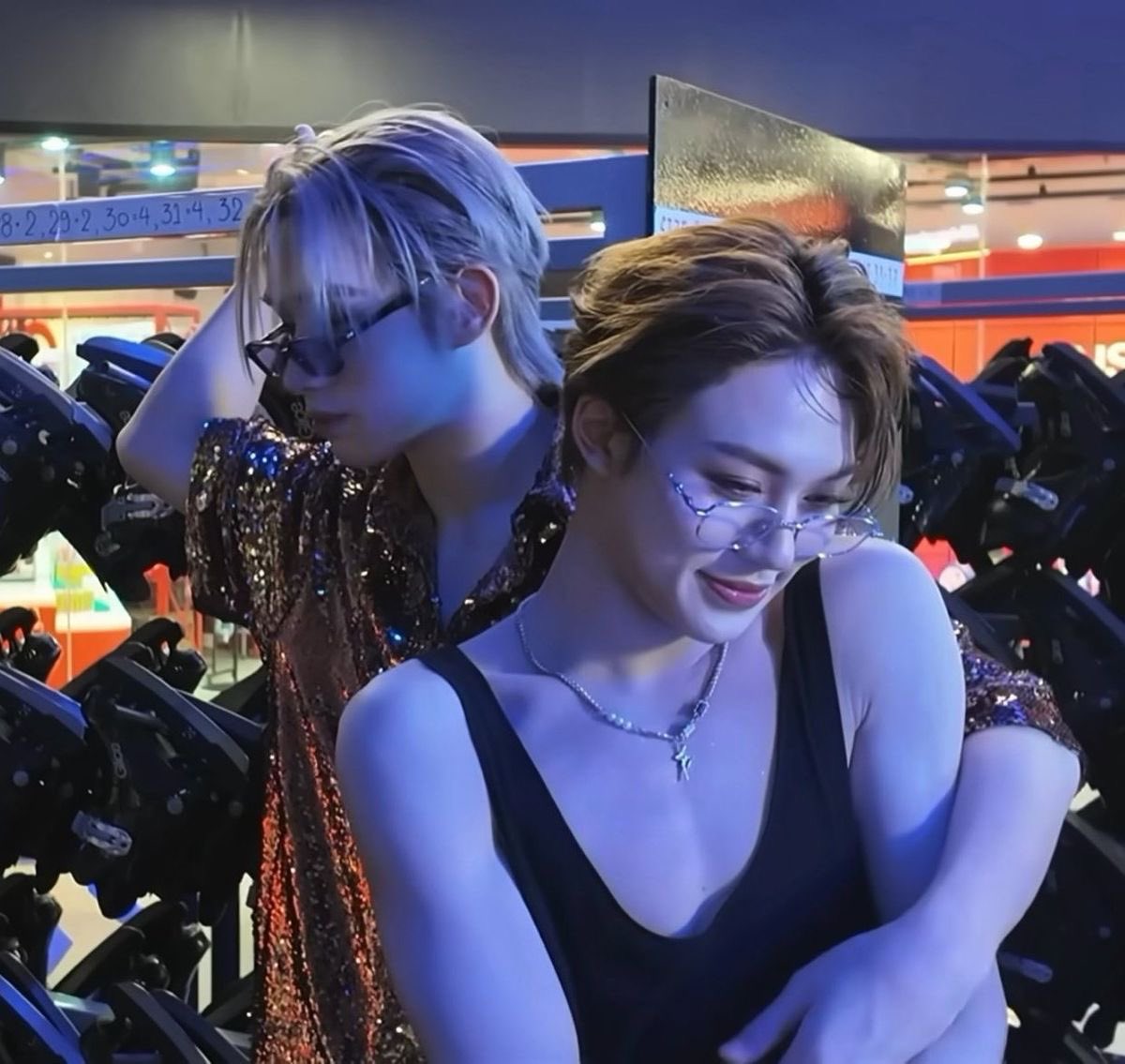 stxrlight. tweet media