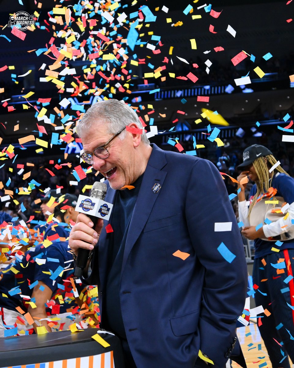 NCAA March Madness tweet media