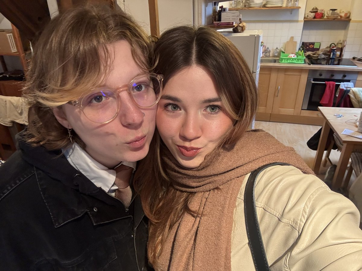 Yumoshan tweet media