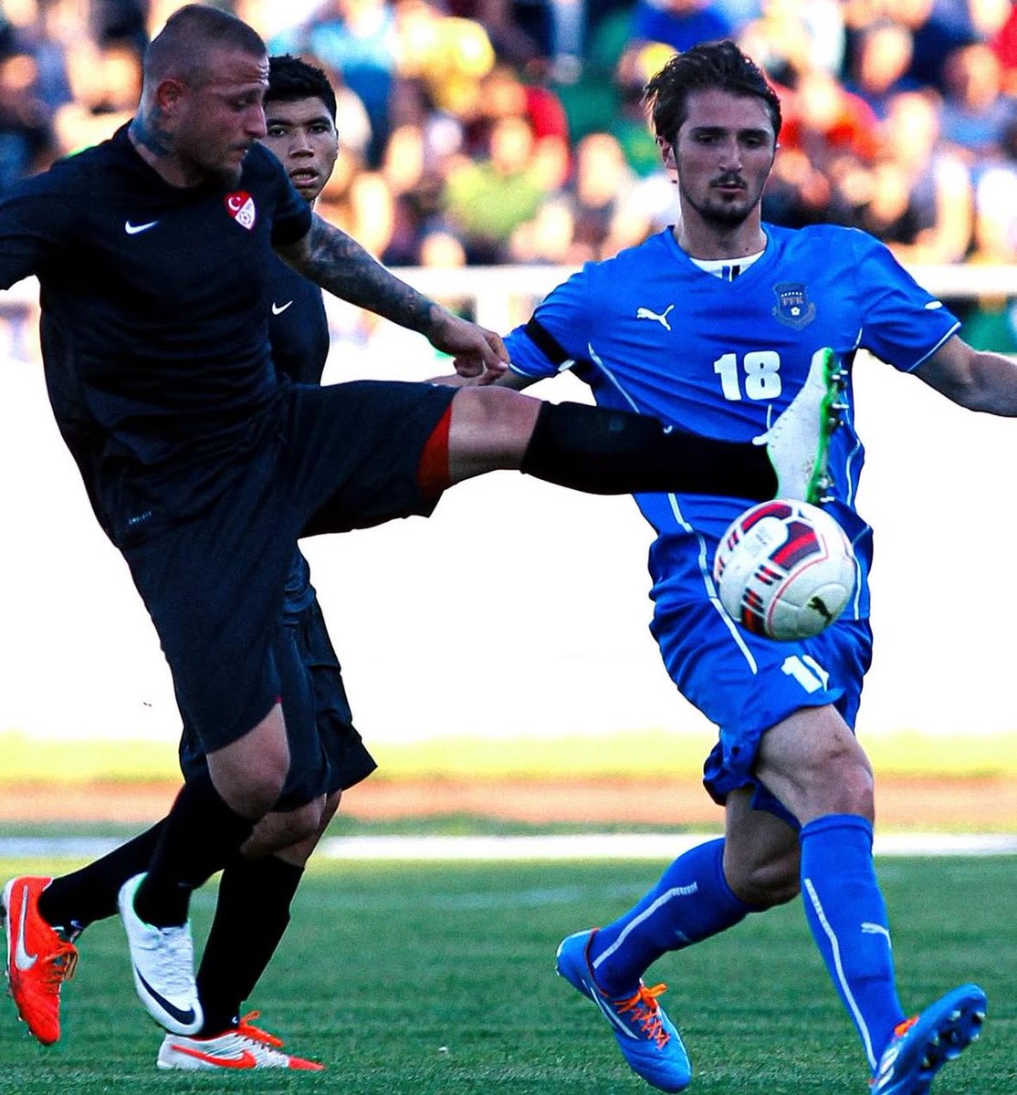 Galawelt tweet media