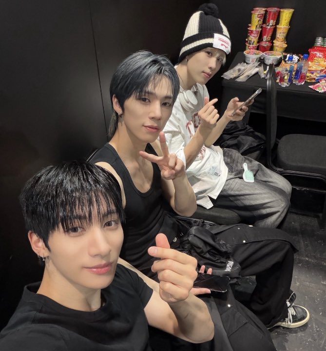 tali ꩜ tweet media