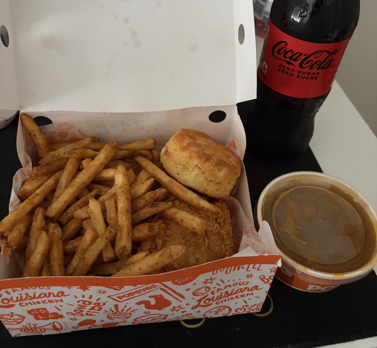 robin ִ ࣪𖤐. tweet media