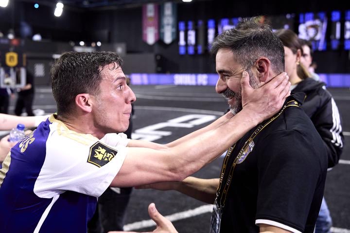 Andrés Parada tweet media