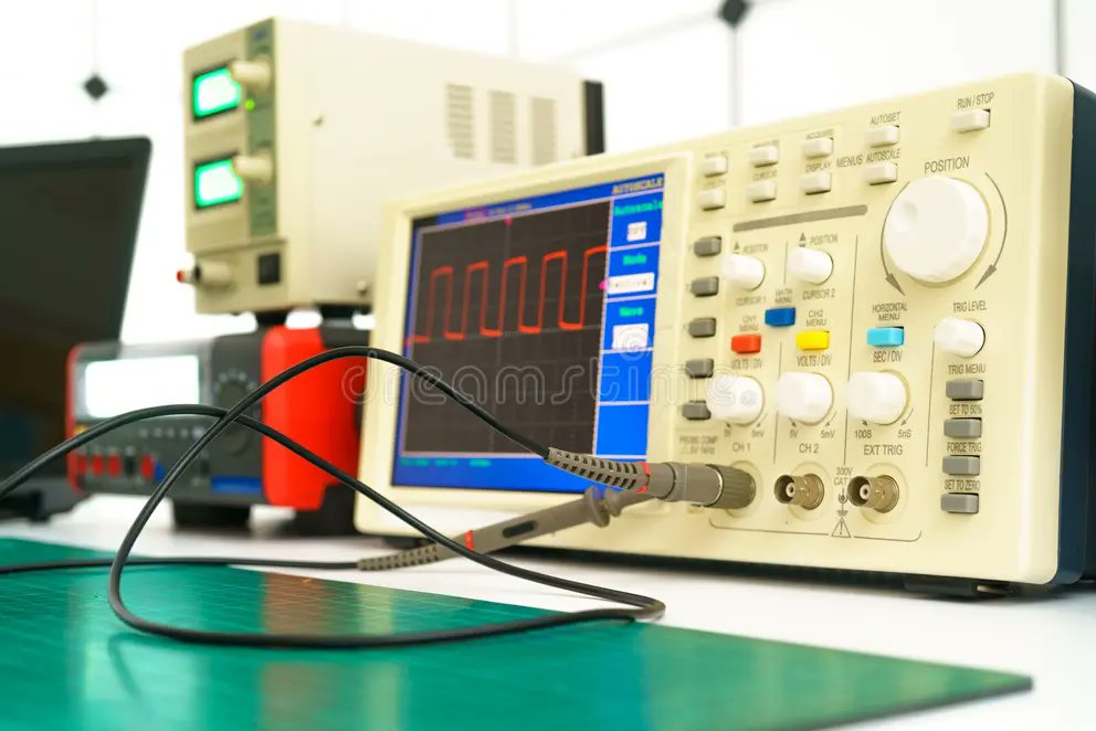 AMurderOfDucks's tweet image. Do you need to commission a fully capable sensor physics and #electronics R&amp;amp;D lab? Not sure where to begin? 

I just wrote a guide based on my experience from #CERN, LBNL, DESY, and the University of Bergen: gist.github.com/nup002/9123836…