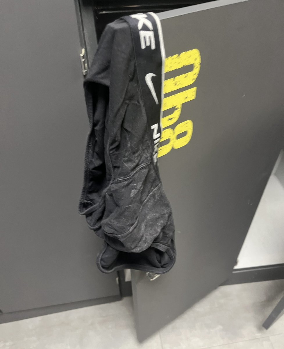 MonPoteEnSlip 🩲 tweet media