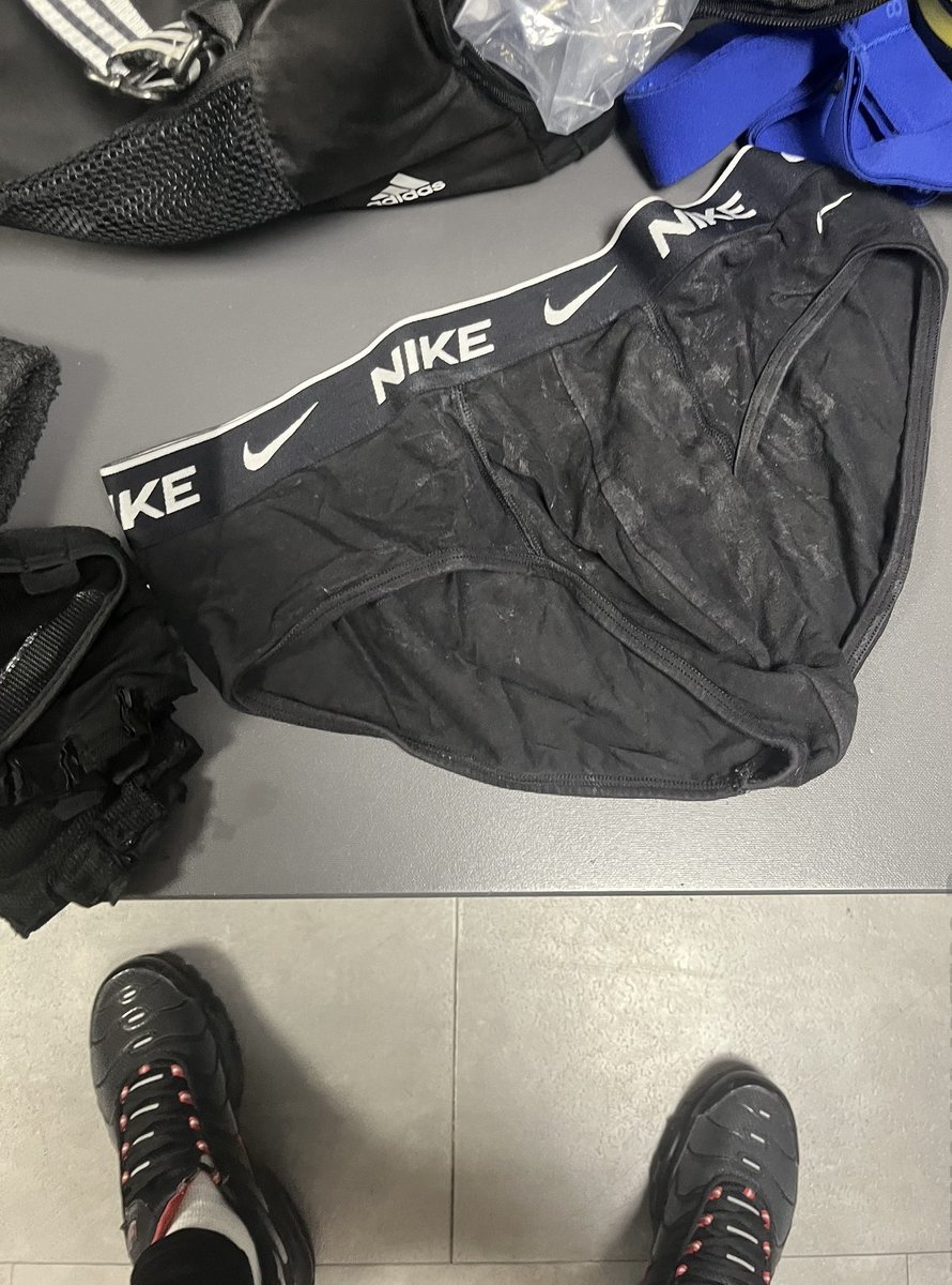 MonPoteEnSlip 🩲 tweet media