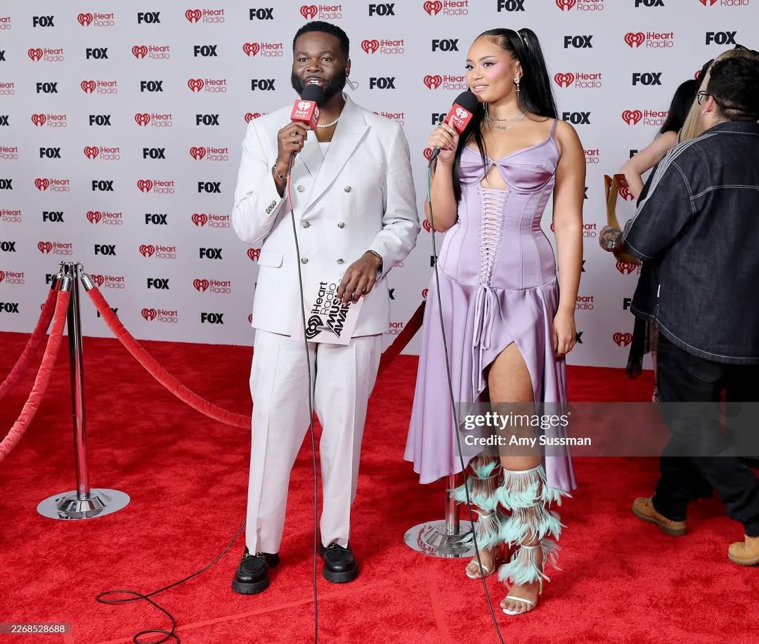 Creatizine Magazine tweet media