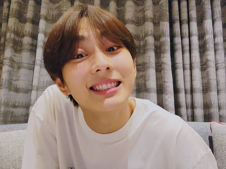 amanda | sevEN - tweet media