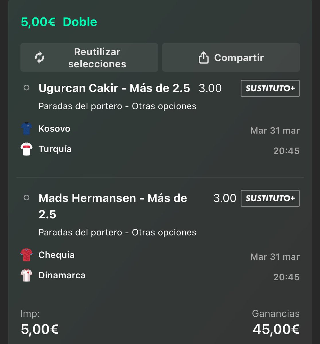 PICKBT015 tweet media