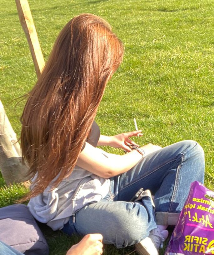 bakmadan duramıyorum😭😭