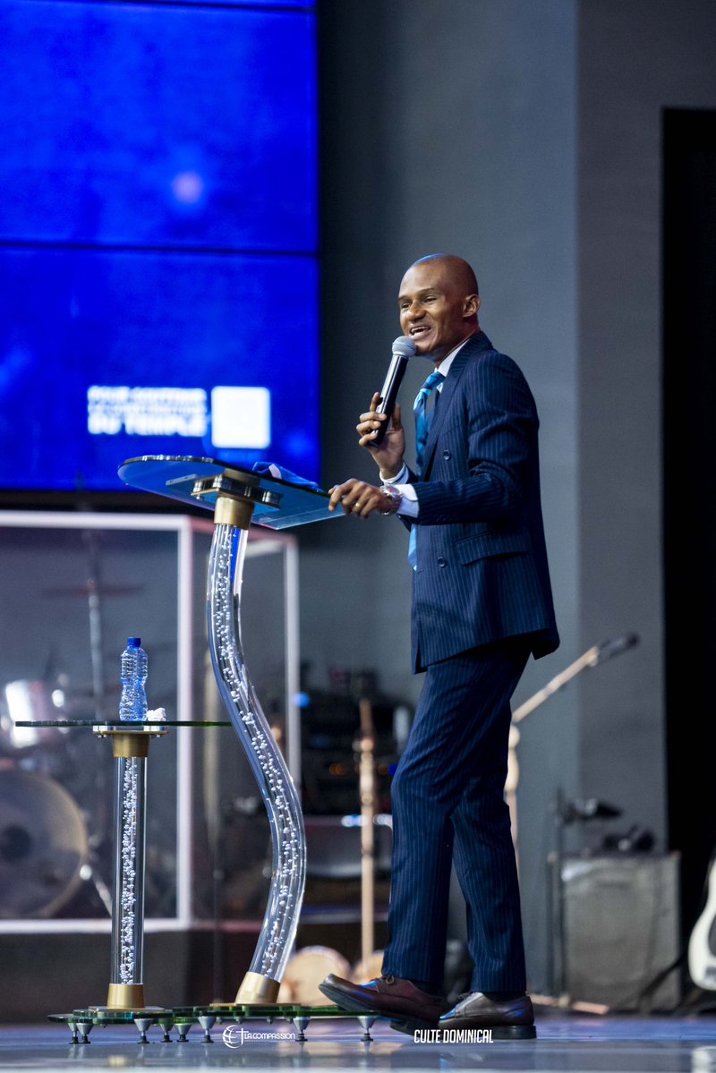 Eglise La Compassion tweet media