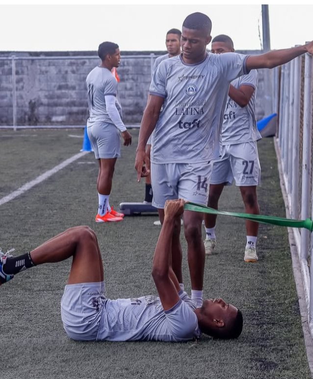 Dioses del deporte tweet media