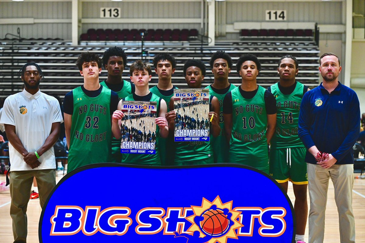 BIG SH🏀TS tweet media