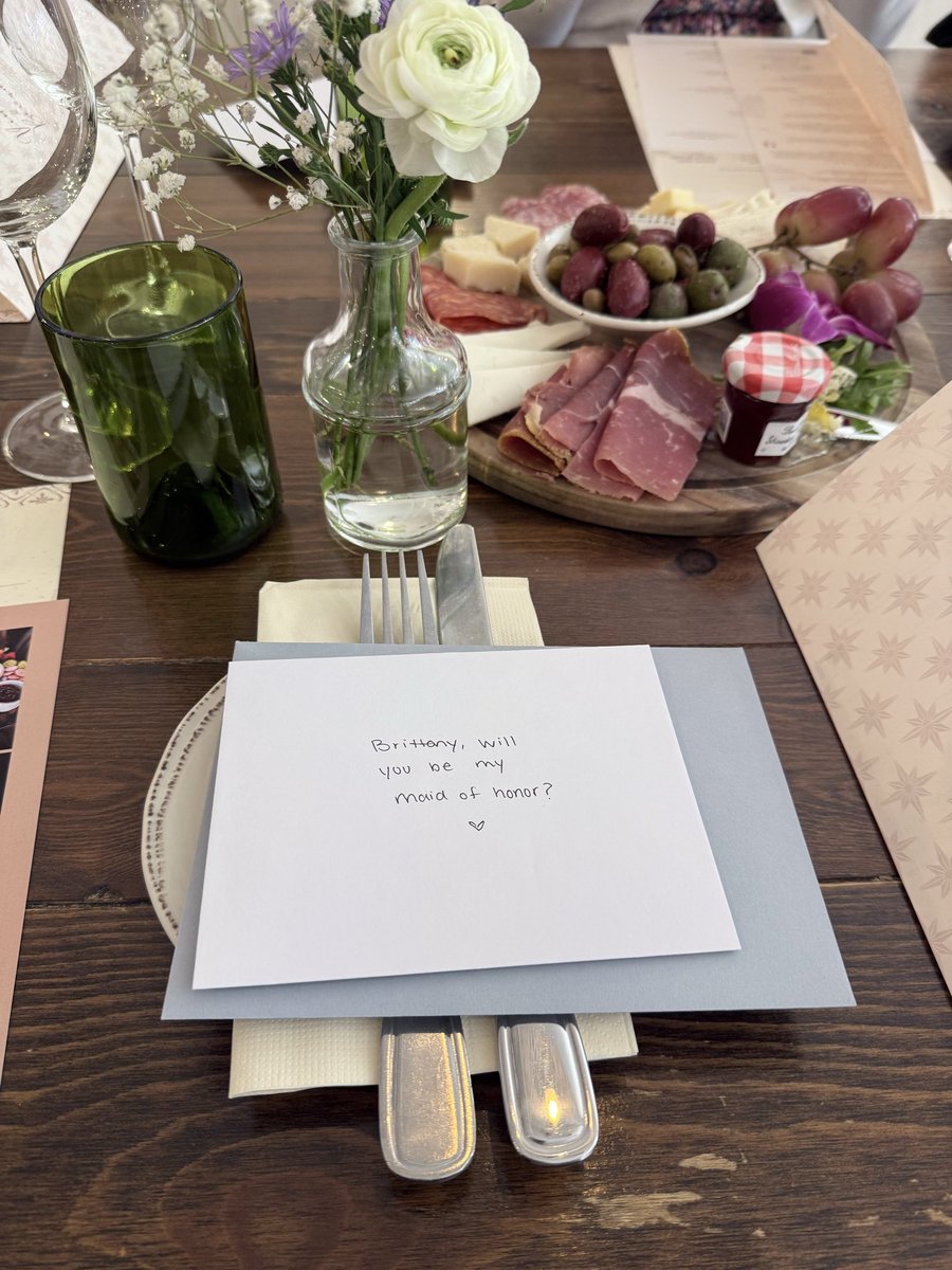 thicc n tired tweet media