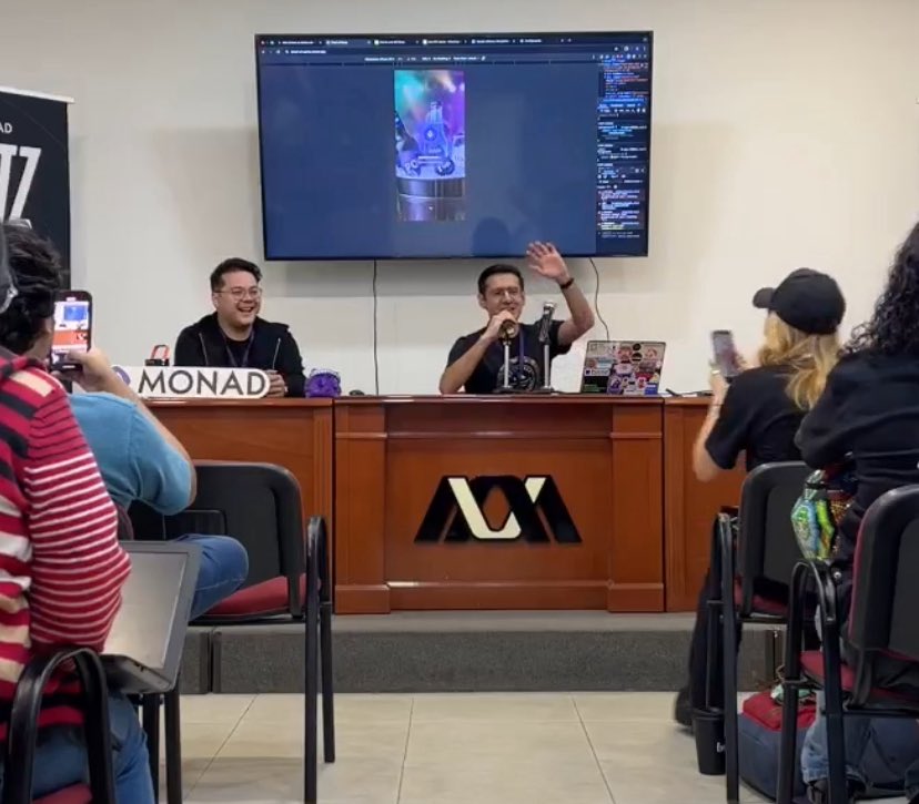 andrés 🏴‍☠️ tweet media