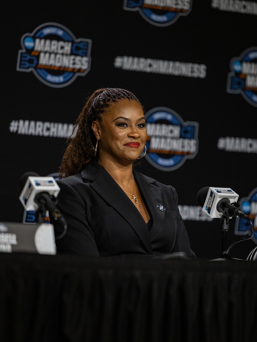 Notre Dame Women's Basketball tweet media