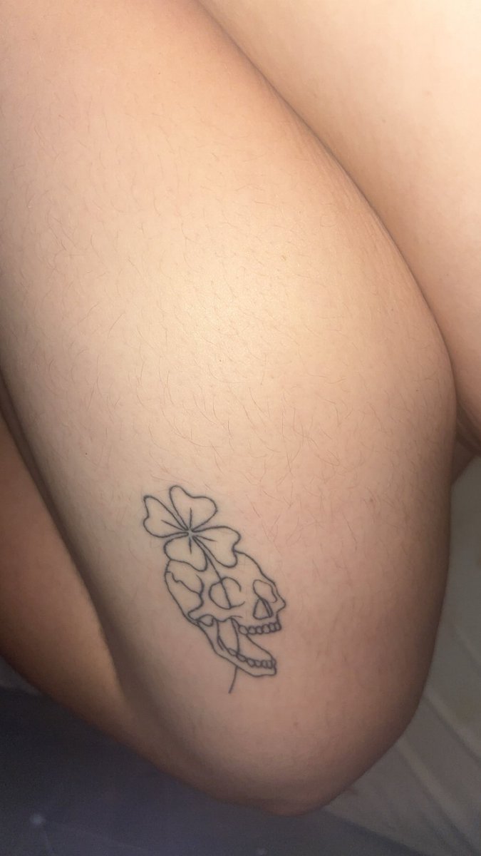 So thick and pretty.💜🖤💜🖤
Y’all missed me?!?!
Wanna help a pretty girl get basic supplies?
Send a tip to my Cashapp and let kitty spoil ya with content.  ($babykitty94)