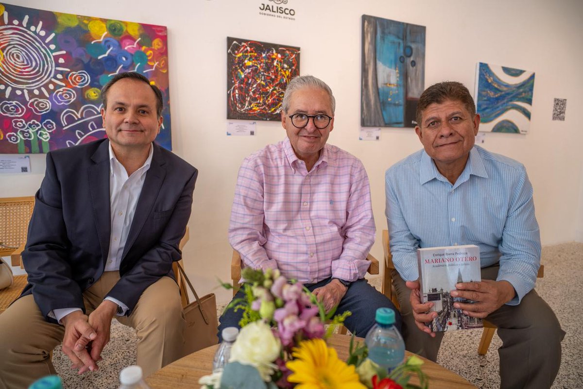 EnriqueIbarraP's tweet photo. Agradezco la invitación que me hizo el @ChapalaGob para presentar mi libro Mariano Otero. Académico, Político y Jurista en el Centro para la Cultura y las Artes de la Ribera. https://t.co/voX3moEGKo