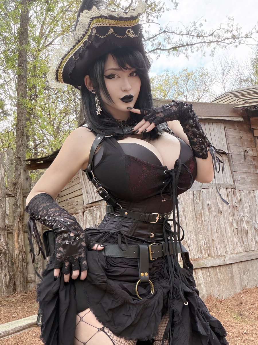 Pinkchyu tweet media