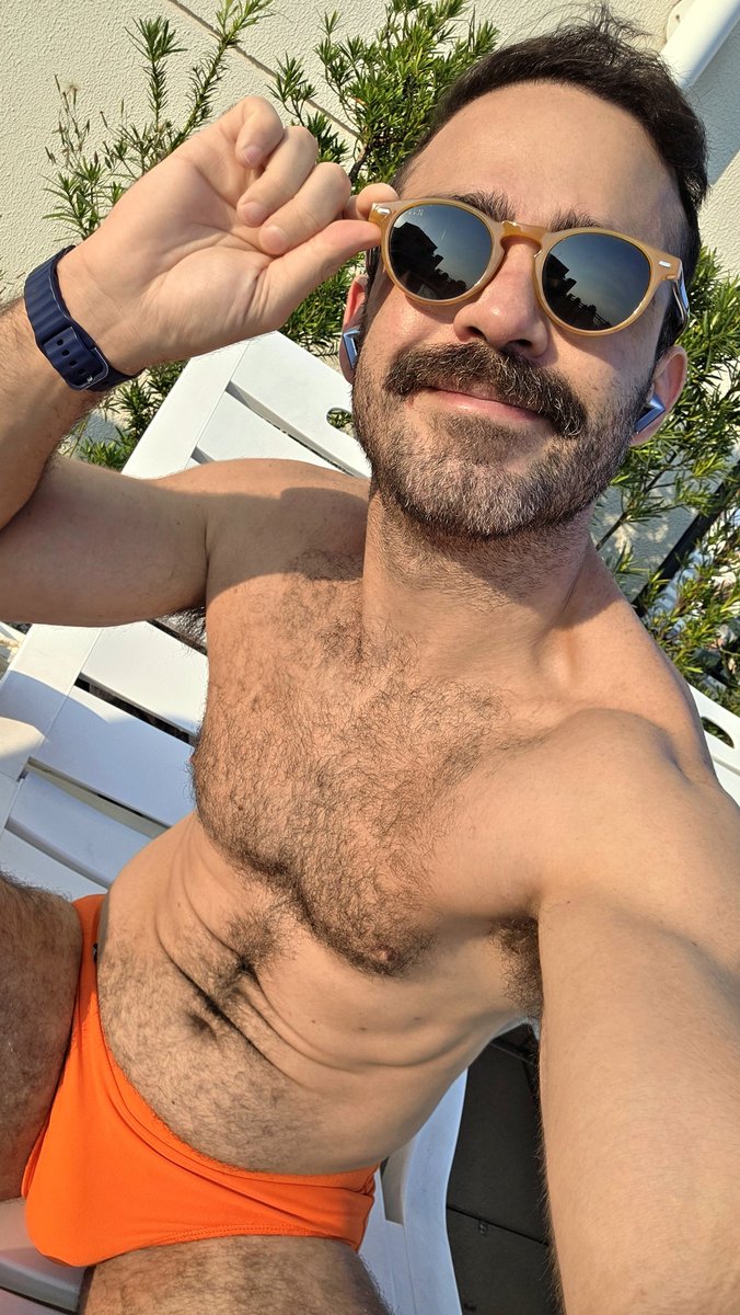 Only Gui tweet media