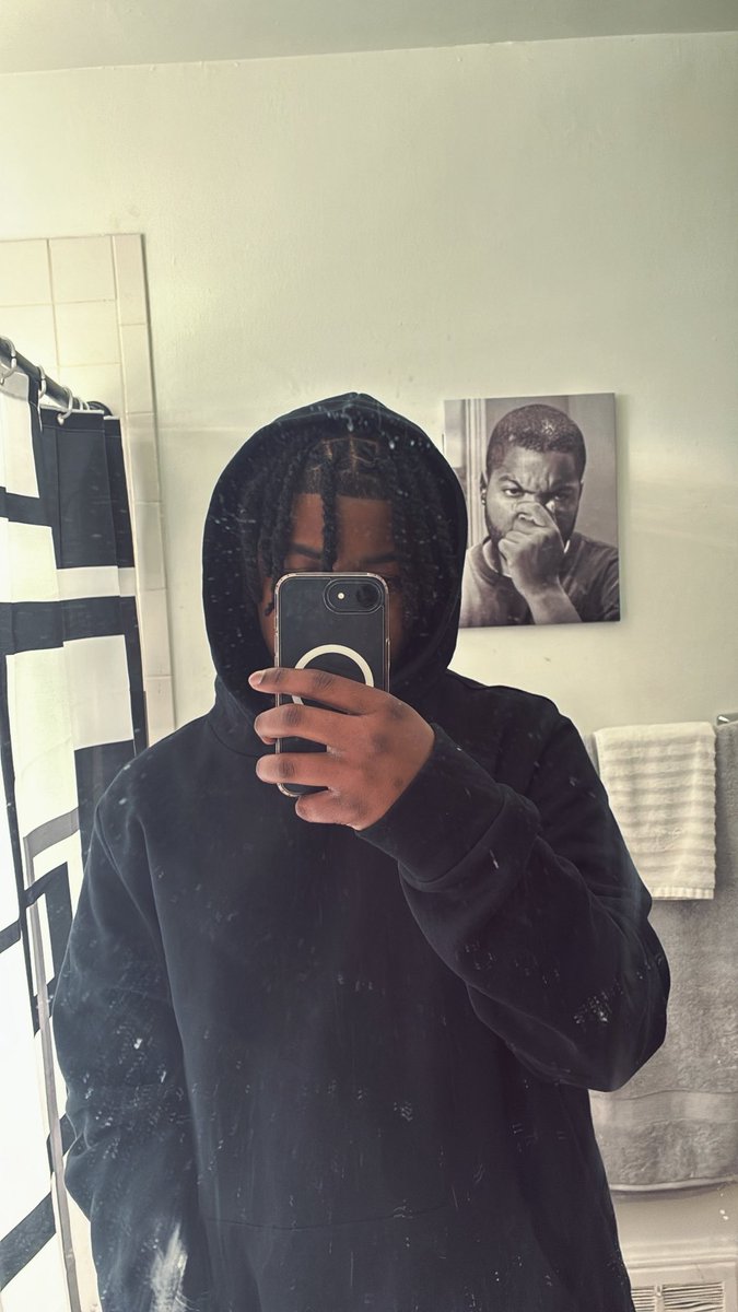 𝐭𝐫𝐚𝐞𝐥 🦇 tweet media