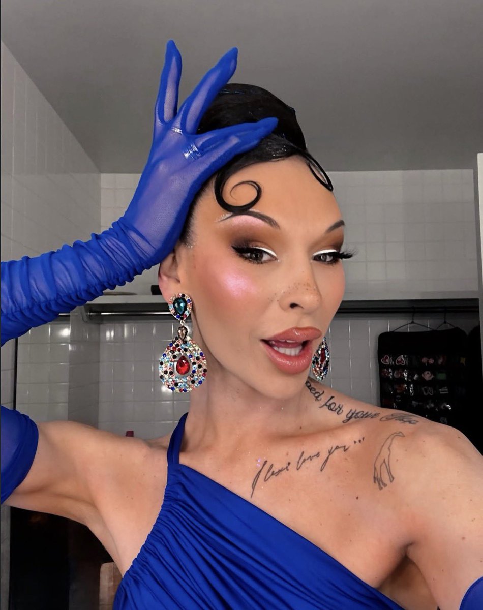 Drag Crave tweet media