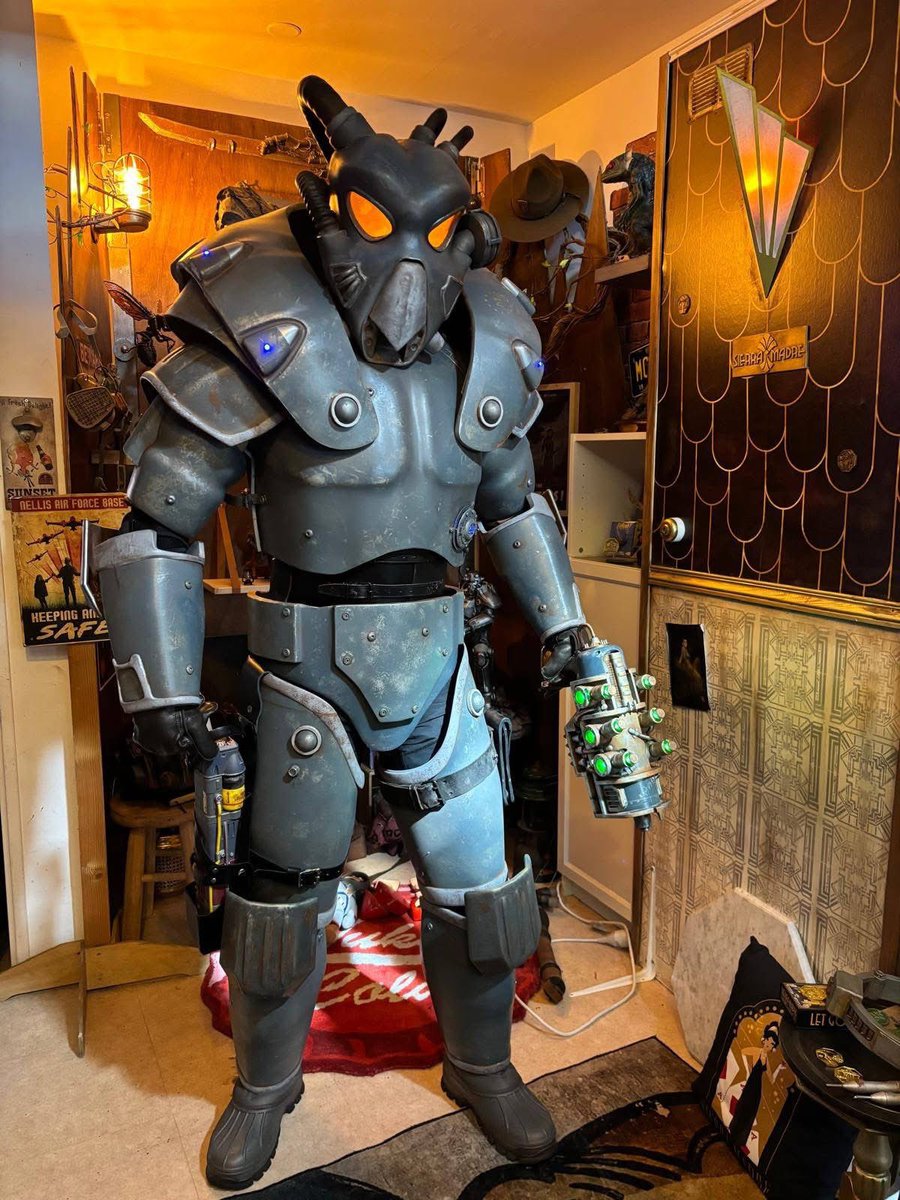 ☢️Fallout Films tweet media