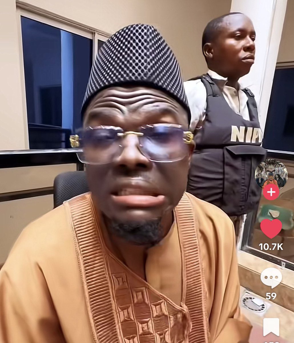 L€sbian of Owerri tweet media