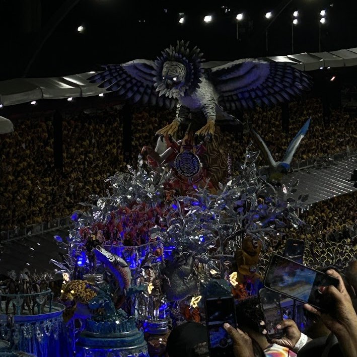 MeuTimao's tweet image. 🎉| Gaviões da Fiel anuncia enredo para desfile das escolas de samba no Carnaval 2027.

O Carnaval 2027 já começou para a Gaviões da Fiel, maior torcida organizada do Corinthians e atual vice-campeã da elite do desfile de escolas de samba de São Paulo. Na noite dessa sexta-feira,