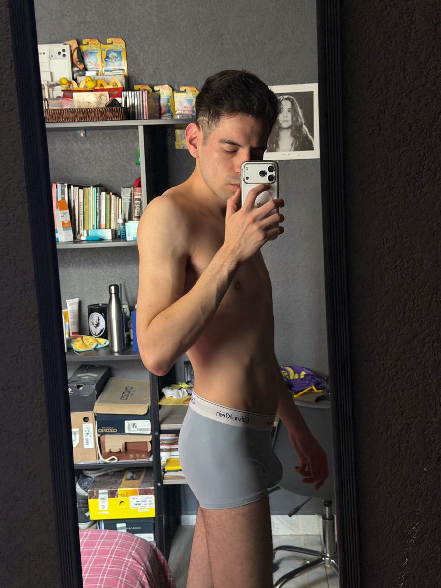 Stereo Boy tweet media