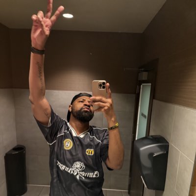 that damn d. riggs_🫡 tweet media