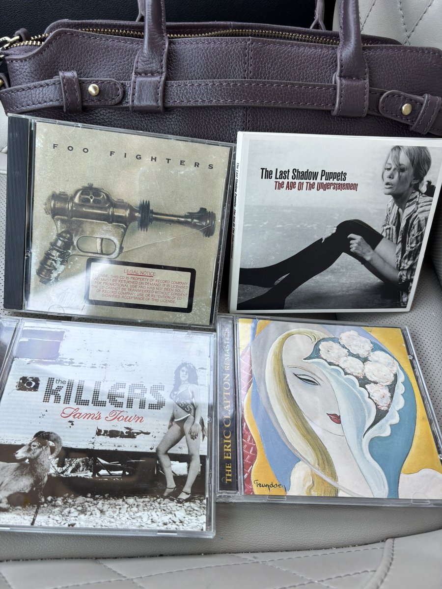 anna击🌸💕frank teeth CEO tweet media