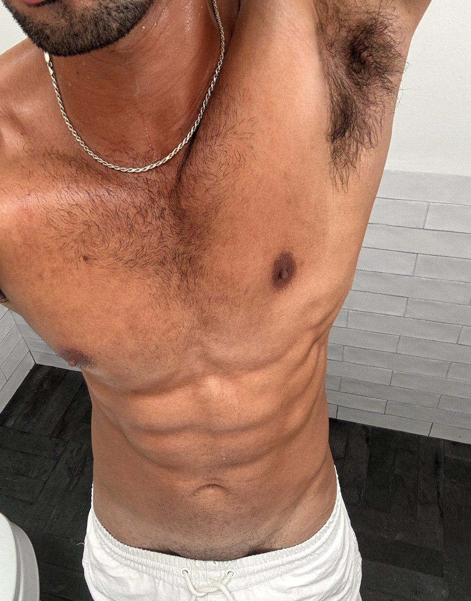 𝐋𝐞𝐨𝐧𝐚𝐥 tweet media