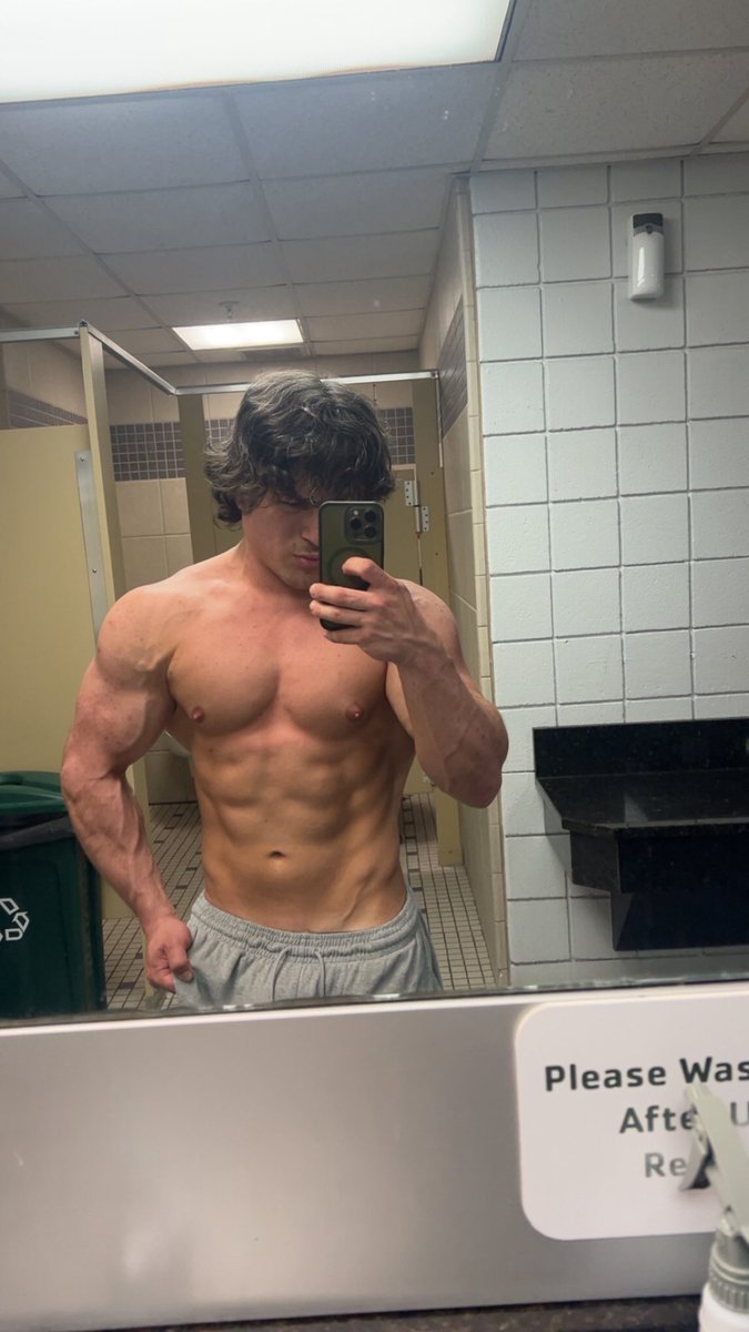 cashmastervibez tweet media