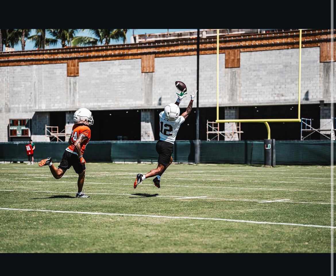 Brabra_Savage24's tweet image. Freshman WR Somourian Wingo with a BLURRRRRRR during the first padded practice!

He was ranked as the 6th best WR recruit in the Country! Ranked 2nd best in the state of Florida💪🔥🙌