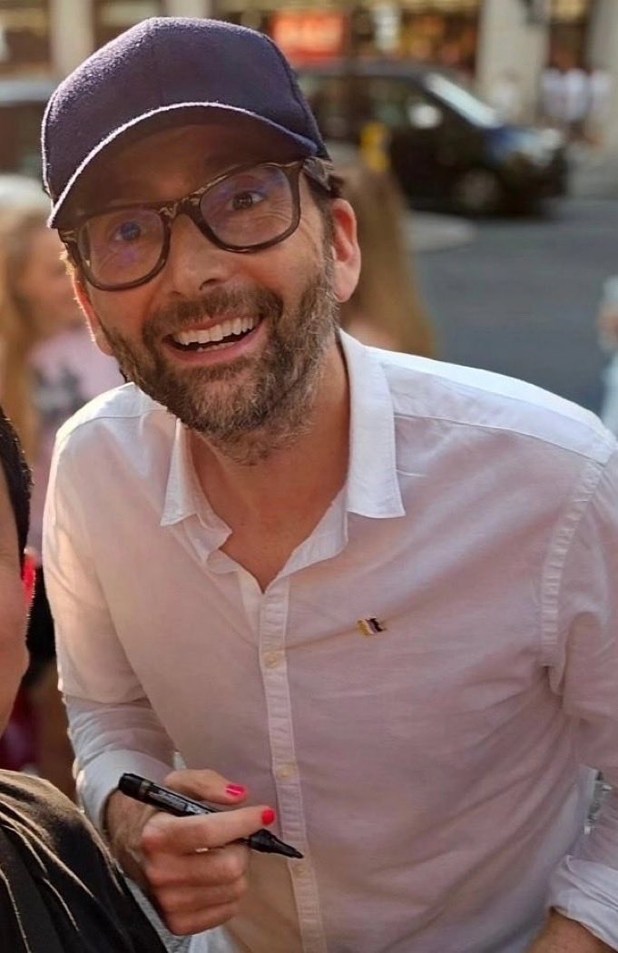 CupfullofTea tweet media