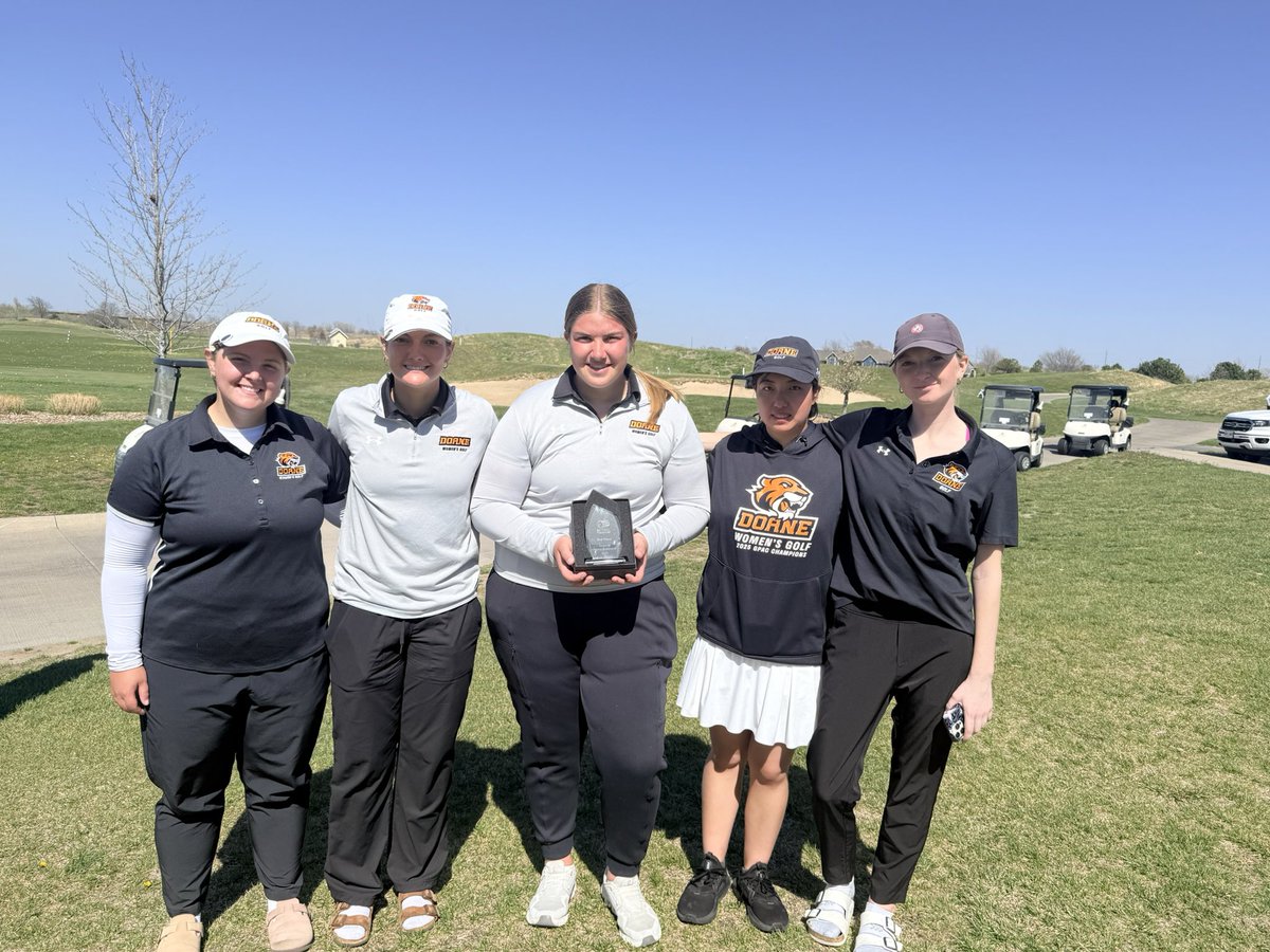 Doane Women's Golf tweet media