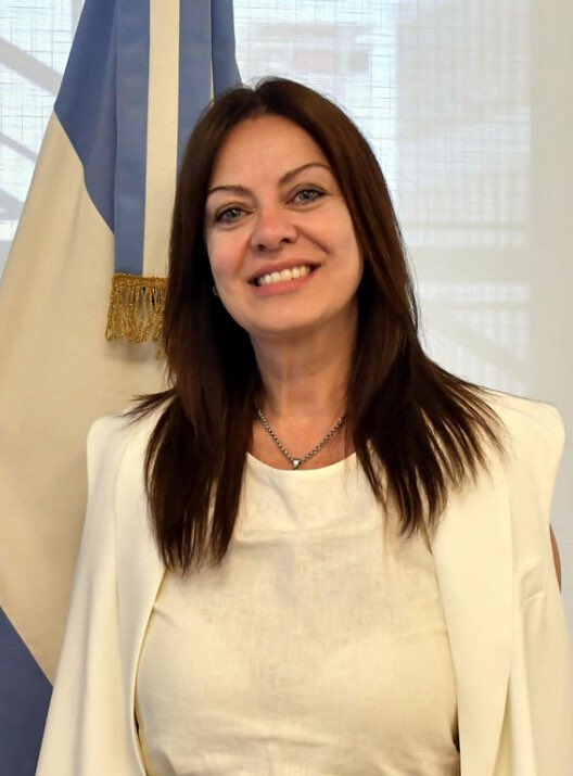 Creo que poco se habla del trabajo que hizo y continúa haciendo Sandra Pettovello que es INMENSO. Lo heredado en capital humano del kirchnerismo fue un desastre por donde se lo mire. 

AVE PETTOVELLO 🫡 💜