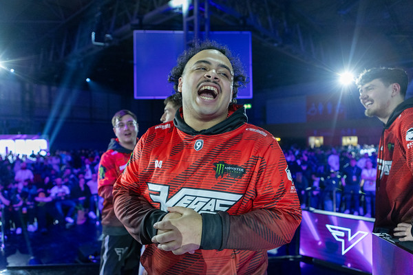 FaZe Vegas tweet media