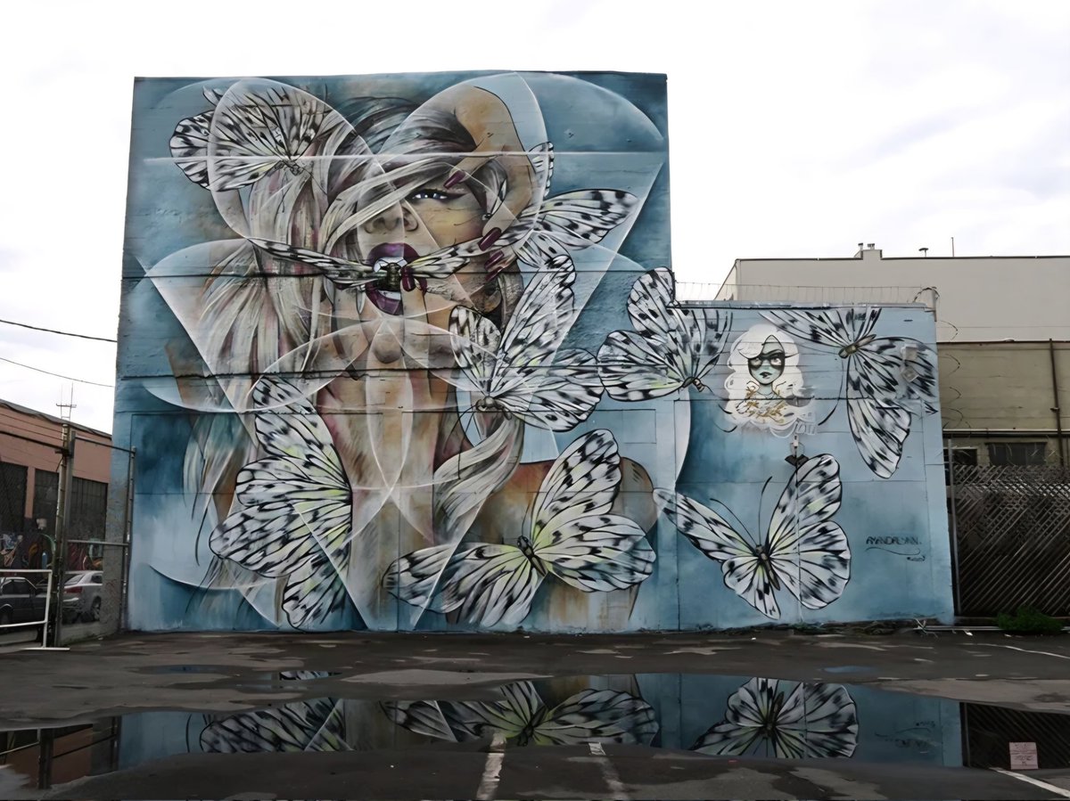 nouatre's tweet image. #streetart. #urbanart. #mural 
By : Amanda Lynn