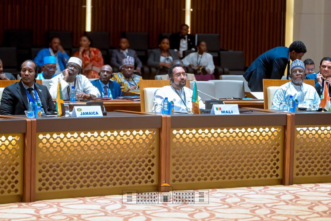 Ntare Rushatsi House tweet media