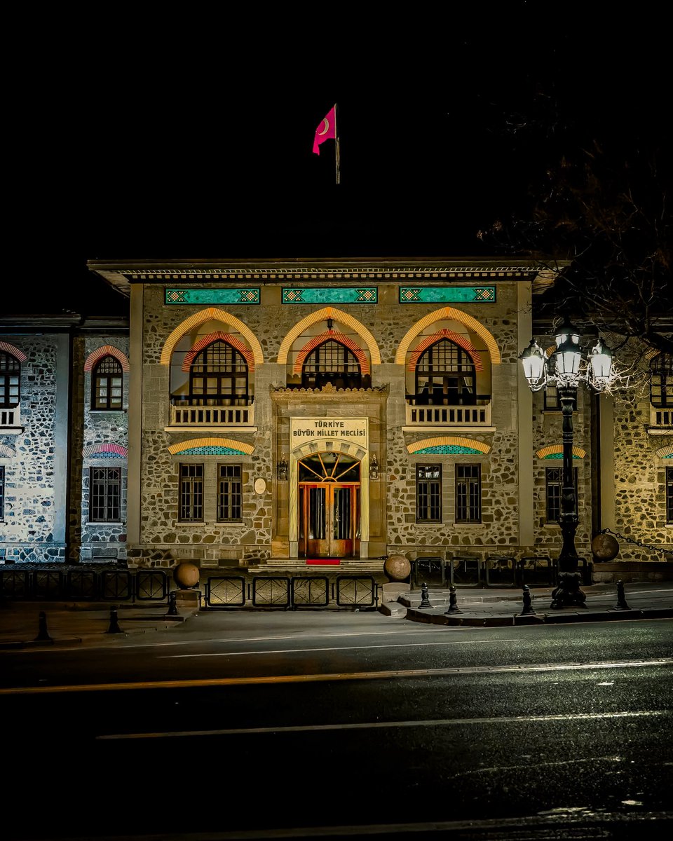 mphotoph's tweet photo. #Ankara #photograper 📸 https://t.co/kDxKMScEGu