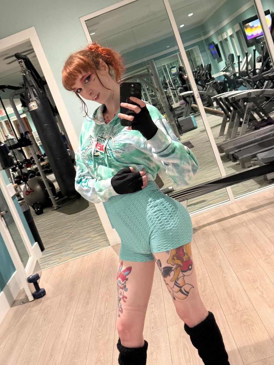 PixiePlaysX tweet media