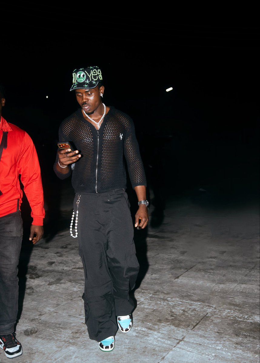 highFashion tweet media