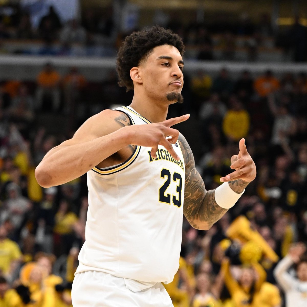 Ryan Hammer🔨 tweet media