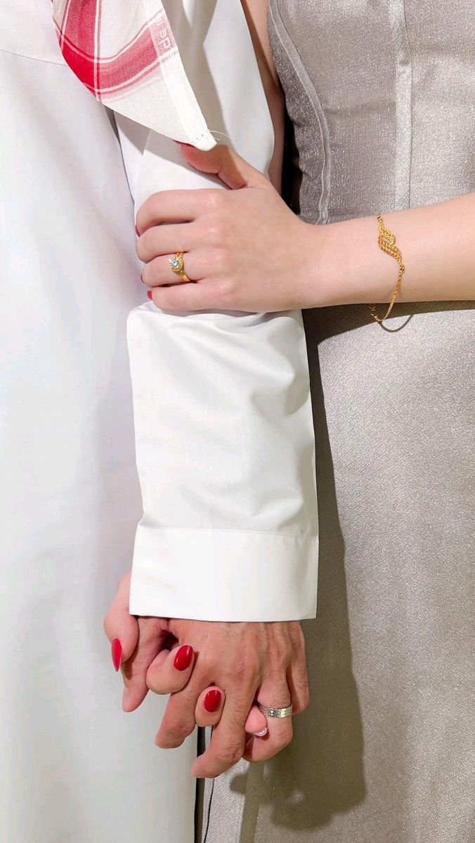 نـوف tweet media